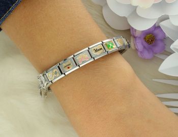 Złota zawieszka Nomination z sercem i napisem Mom. Wykonana z 18K złota i stali szlachetnej. Idealny prezent dla mamy – na każdą okazję (3).jpg